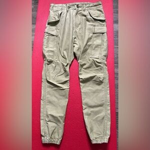 Like New R13 Men's Olive Cargo Pants. size 30